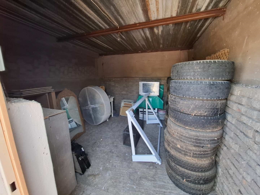 4 Bedroom Property for Sale in Karos Northern Cape